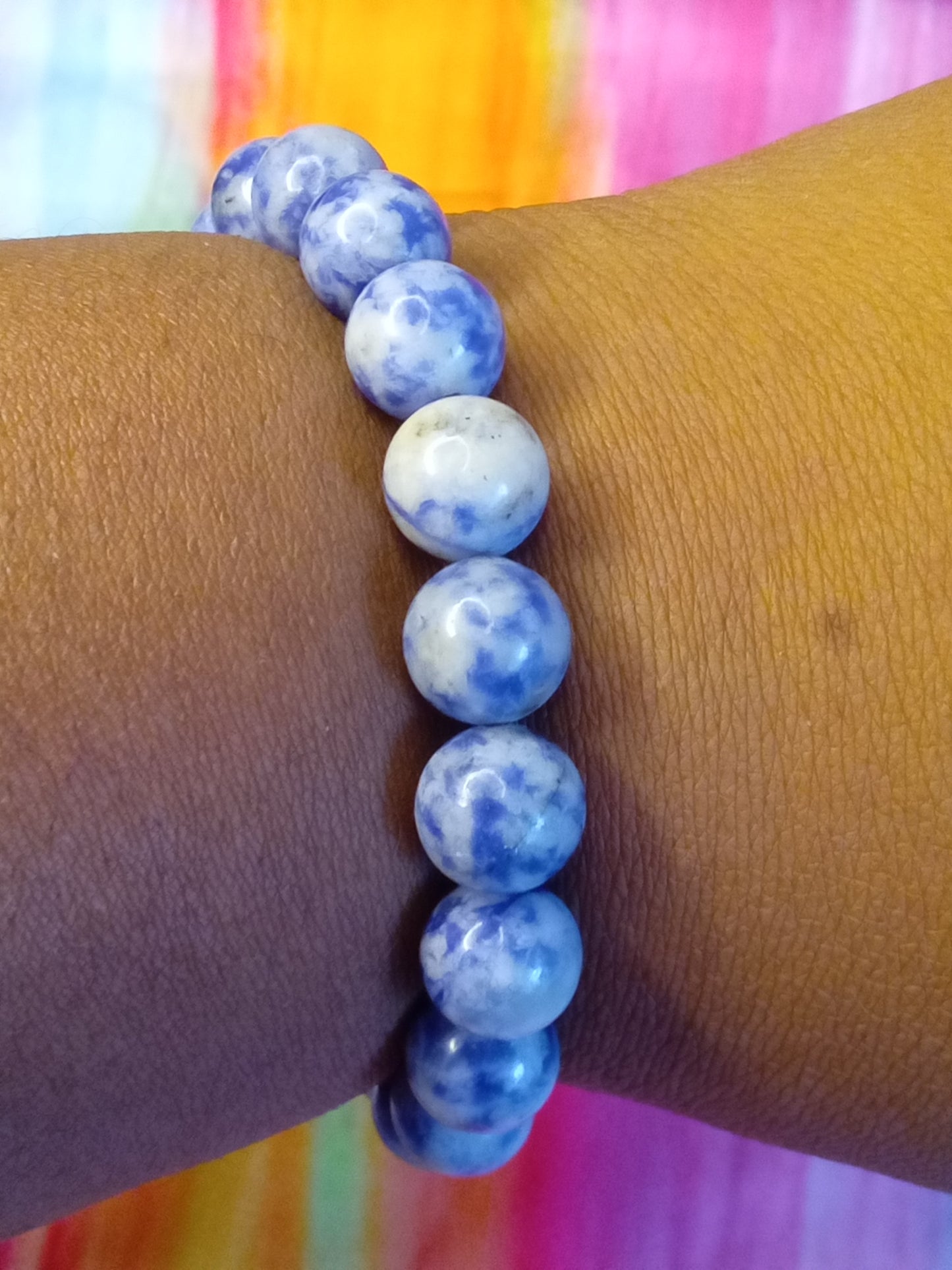 Blue white round genuine stone